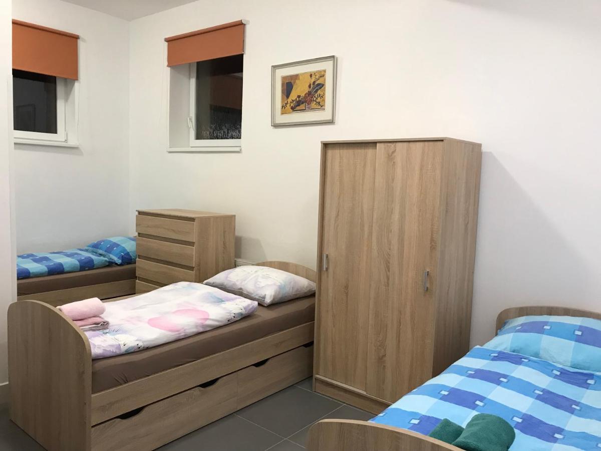 Hotel Penzion Radlinka à Prešov Extérieur photo